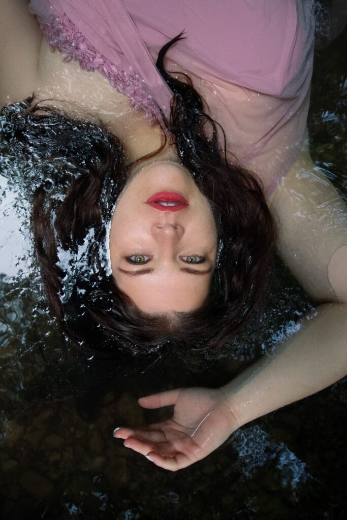 portrait semi-immergé rivière